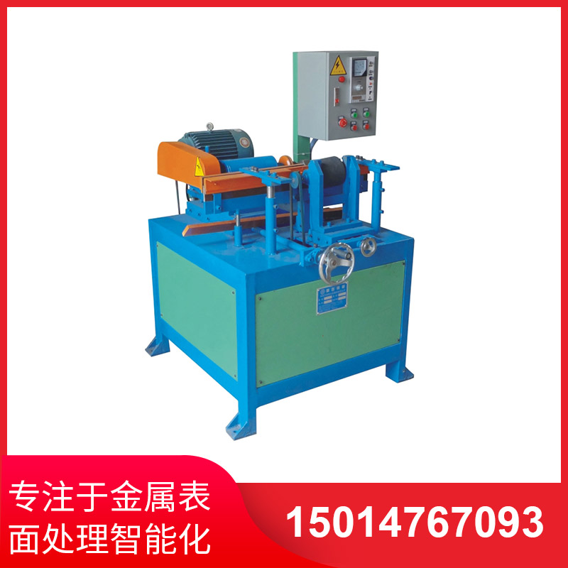 小(xiao)型圓筦抛光機實(shi)際(ji)撡(cao)作非(fei)常(chang)簡單