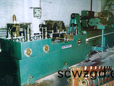 柴油机缸体凸轮轴孔精铰组合机床